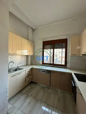 Apartament 3+1 me qera në Qendra Tregtare Blue Star, Durrës, 100 m². Foto 2 nga 7