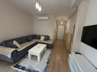 Apartament 1+1 me qera në Tregu Elektrik, Tiranë, 60 m². Foto 1 nga 5