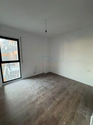 Apartament 2+1 në shitje në Kompleksi ASL, Tiranë, 99 m². Foto 2 nga 6