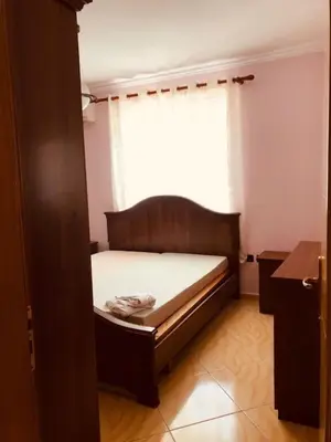 Apartament 2+1 në shitje në Oxhaku, Tiranë, 62 m². Foto 2 nga 6