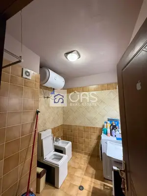 Apartament 2+1 me qera në Rruga e Kavajës, Tiranë, 75 m². Foto 5 nga 6
