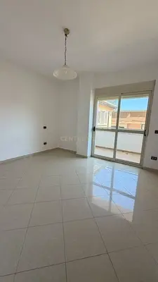 Apartment 2+1 for sale in Bulevardi, Durrës, 108 m². Photo 6 of 9