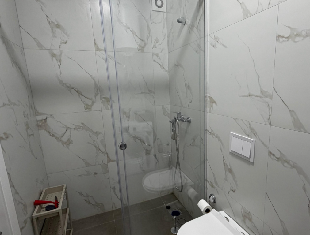 Appartamento 2+1 in affitto a Rruga Mine Peza, Tirana, 95 m². Foto 3 di 3