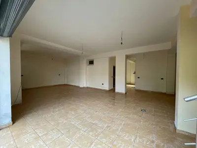 Warehouse for rent in Sauk i Vjetër, Tirana, 100 m². Photo 2 of 3