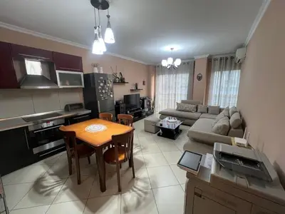 Apartment 2+1 for sale in Komuna e Parisit, Tirana, 90 m². Photo 4 of 12