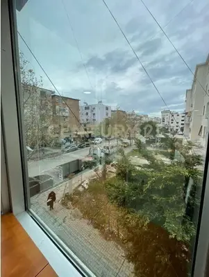 Commercial space for rent in Lagjja 16, Durrës, 159 m². Photo 2 of 7