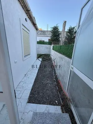 Apartament 2+1 në shitje në Durrës, 390 m². Foto 3 nga 8