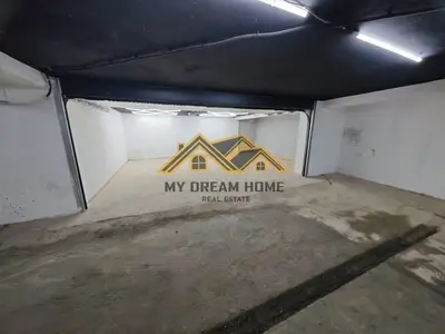 Garage for sale in Qendër, Durrës, 33 m². Photo 2 of 2