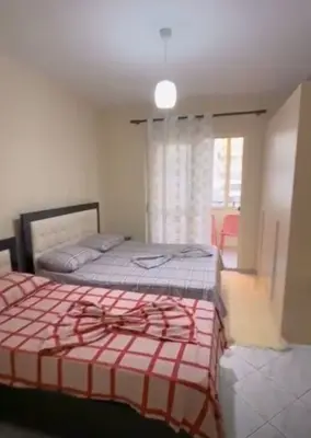 Apartament 1+1 me qera në Plazh, Durrës, 70 m². Foto 3 nga 7