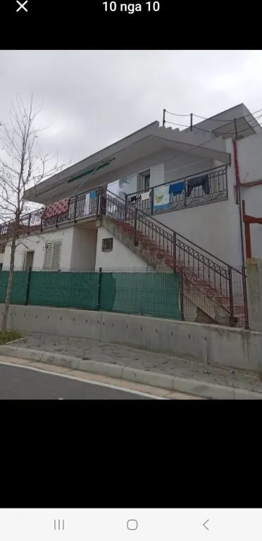 House 3+1 for rent in Rruga Lufta e Vlorës, Vlorë, 110 m². Photo 1 of 9
