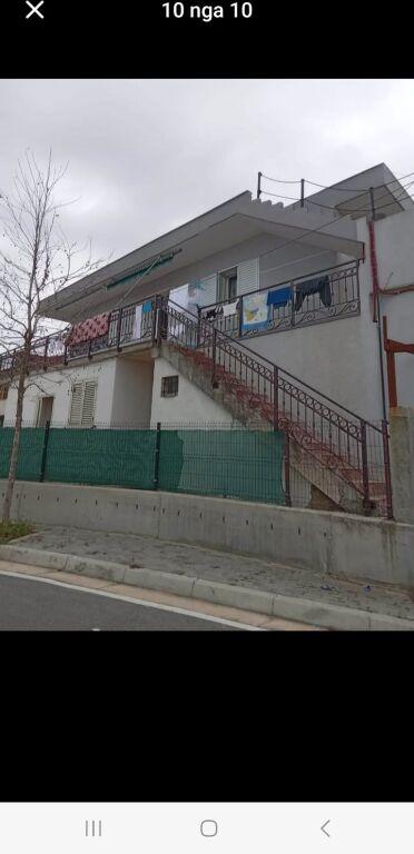 Shtëpi private 3+1 me qera në Rruga Lufta e Vlorës, Vlorë, 110 m²