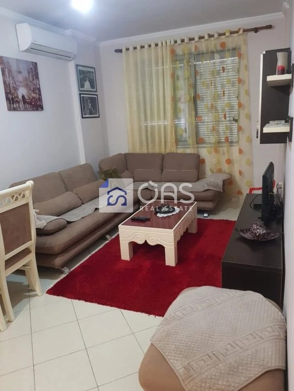Apartament 2+1 me qera në Yzberisht, Tiranë, 90 m²