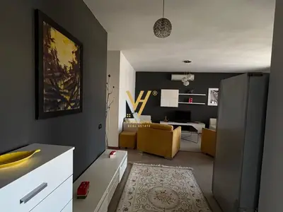 Apartament 2+1 me qera në Rruga Petro Nini Luarasi, Tiranë, 78 m². Foto 3 nga 6