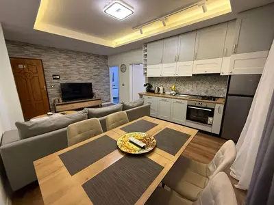 Apartament 2+1 me qera në Rruga Gjon Buzuku, Tiranë, 110 m². Foto 11 nga 12