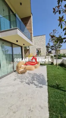 Villa for sale in Dhermi, Vlorë, 443 m². Photo 2 of 12