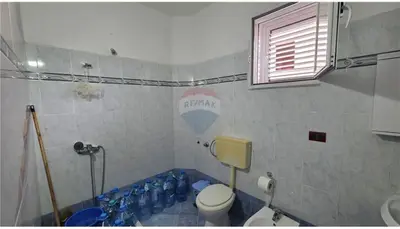 Shtëpi private në shitje në Ish Fabrika e Tullave, Vlorë, 415 m². Foto 7 nga 12