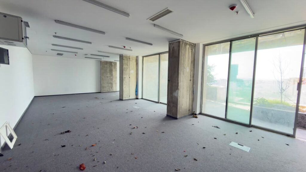 Office for rent in Downtown One, Tirana, 220 m²