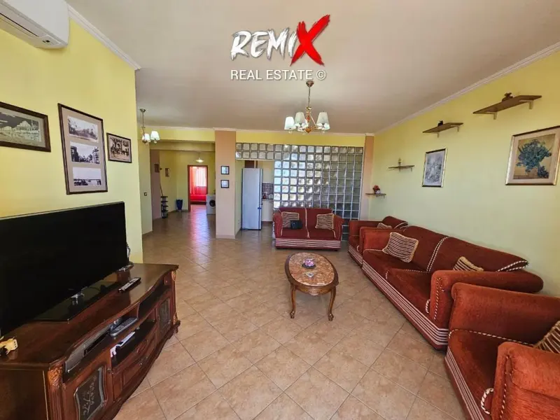 Appartamento 3+1 in affitto a Durazzo, 150 m²