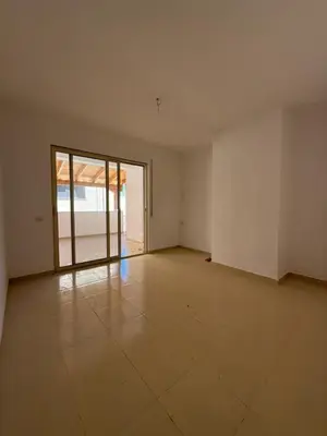 Apartment 2+1 for sale in Ish-URT, Durrës, 140 m². Photo 4 of 12
