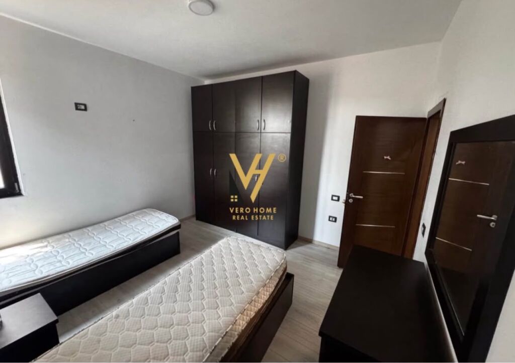 Apartament 2+1 me qera në Vilat Gjermane, Tiranë, 105 m². Foto 3 nga 3