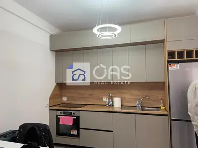 Apartament 2+1 në shitje në Yzberisht, Tiranë, 86 m². Foto 1 nga 5