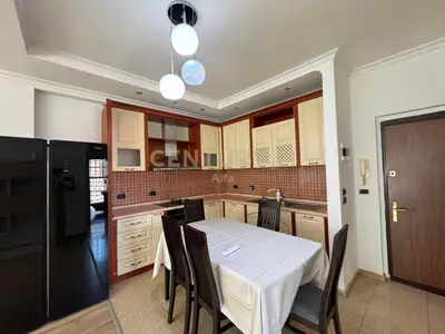Appartamento 2+1 in affitto a Parlamenti, Tirana, 100 m². Foto 3 di 12