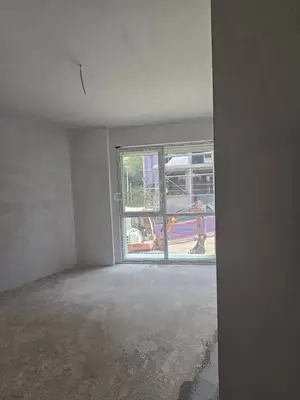 Apartament 1+1 në shitje në Rruga Stavri Themeli, Tiranë, 72 m². Foto 2 nga 4