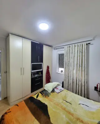 Appartamento 2+1 in vendita a Rruga e Kavajës, Tirana, 59 m². Foto 3 di 6