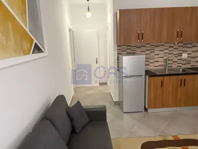 Appartamento 1+1 in affitto ad Astir, Tirana, 70 m². Foto 1 di 11