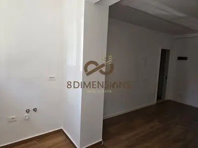 Studio for sale in Selvia, Tirana, 30 m². Photo 7 of 9