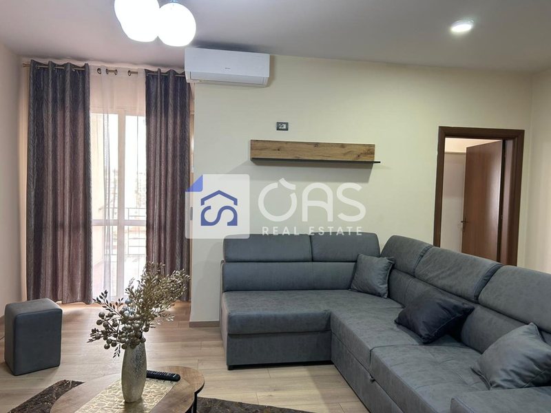 Appartamento 2+1 in affitto a Kompleksi Delijorgji, Tirana, 74 m²