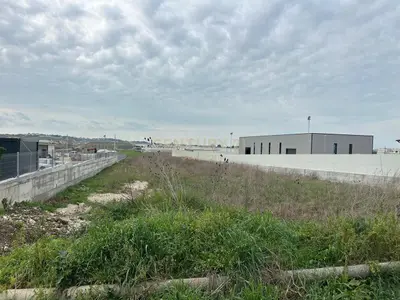 Land for sale in Maminas, Durrës, 4,650 m². Photo 2 of 3