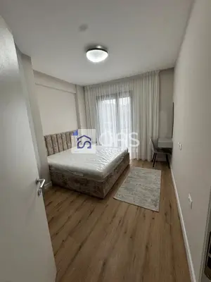 Apartament 1+1 me qera në Liqeni i Thatë, Tiranë, 75 m². Foto 4 nga 6