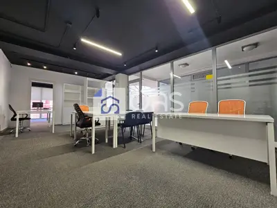 Zyrë me qera në Pazari i Ri, Tiranë, 72 m². Foto 2 nga 4