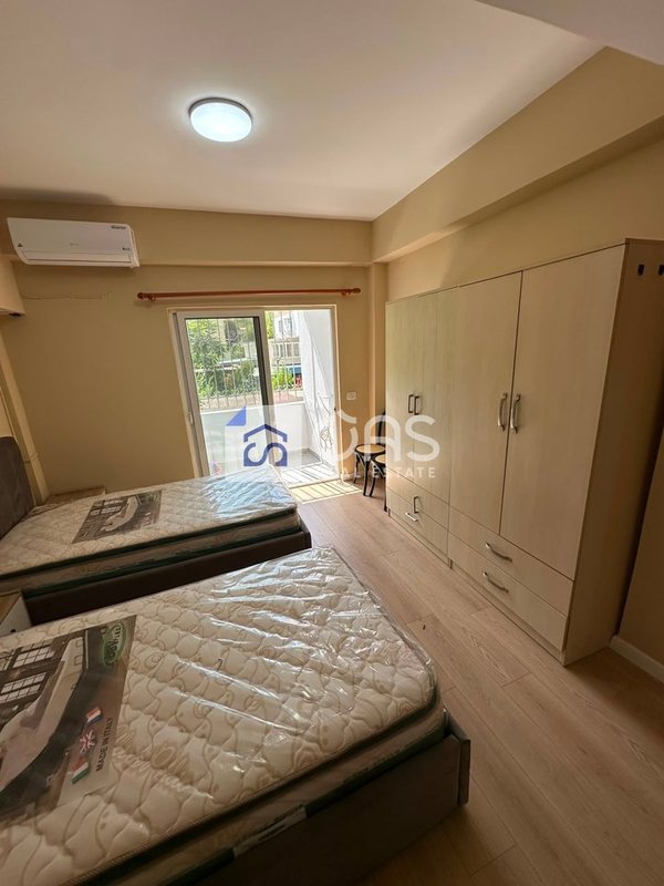 Appartamento 1+1 in affitto a 21 Dhjetori, Tirana, 55 m²