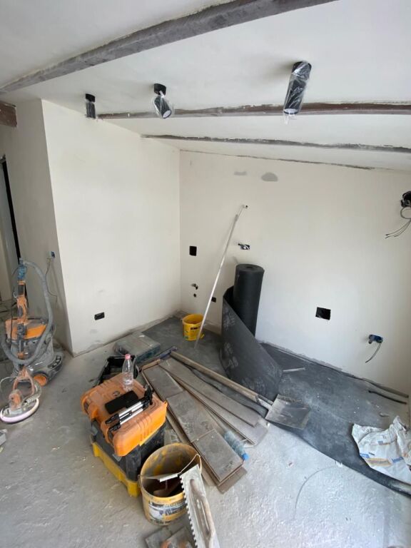 Apartament 1+1 në shitje në Shallvaret, Tiranë, 66 m²
