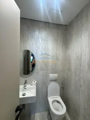 Ufficio in affitto a Jordan Misja, Tirana, 200 m². Foto 12 di 12