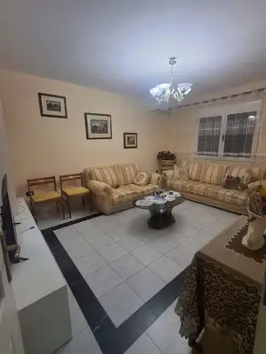 Apartament 2+1 në shitje në Rruga Mbreti Pirro, Durrës, 82 m². Foto 3 nga 12