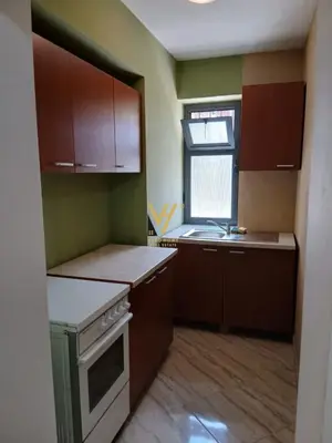Appartamento in affitto a Rruga Hoxha Tahsim, Tirana, 45 m². Foto 2 di 5