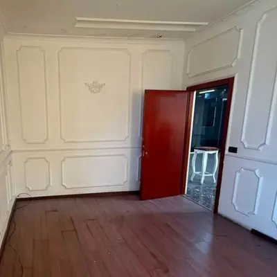Zyrë me qera në Rruga Ferit Xhajko, Tiranë, 240 m². Foto 2 nga 3