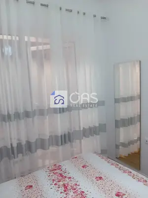 Apartament 1+1 me qera në Ali Dem, Tiranë, 48 m². Foto 7 nga 8