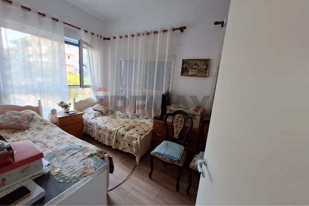 Apartment for sale in Kompleksi Mangalem 21, Tirana, 83 m². Photo 3 of 3