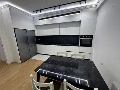 Appartamento 3+1 in affitto a Rruga e Kosovarëve, Tirana, 150 m². Foto 4 di 12