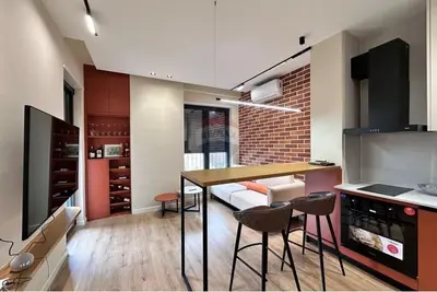 Appartamento 1+1 in affitto a Rruga Karl Gega, Tirana, 60 m². Foto 1 di 9