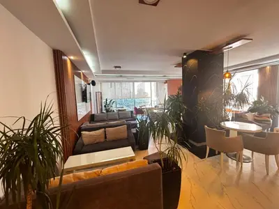 Commercial space for rent in Rruga Hysen Kertusha, Durrës, 120 m². Photo 4 of 8