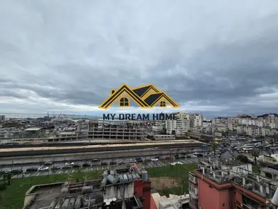 Apartament 2+1 në shitje në Stacioni i Trenit, Durrës, 120 m². Foto 9 nga 11