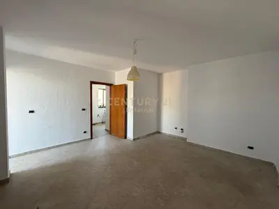 Dupleks në shitje në Komuna e Parisit, Tiranë, 115 m². Foto 6 nga 9