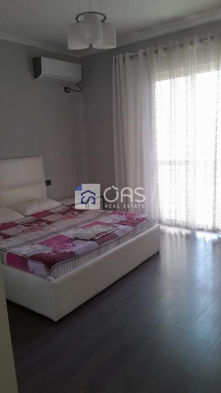 Apartament 2+1 me qera në Rruga Disha, Tiranë, 150 m². Foto 6 nga 7