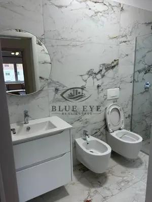 Apartament 2+1 me qera në Markata e peshkut Il Marinaio, Durrës, 110 m². Foto 8 nga 10