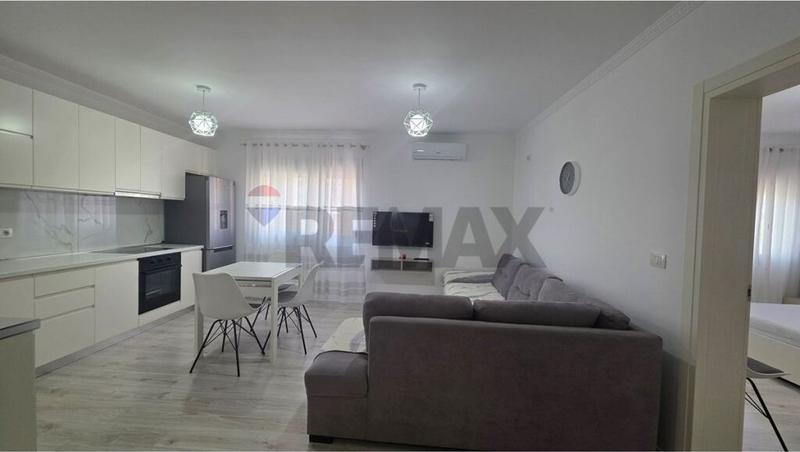 Appartamento 1+1 in affitto a Valona, 60 m²